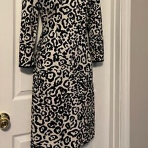 Ann Taylor Black and White Patterned Long Sleeve Dress